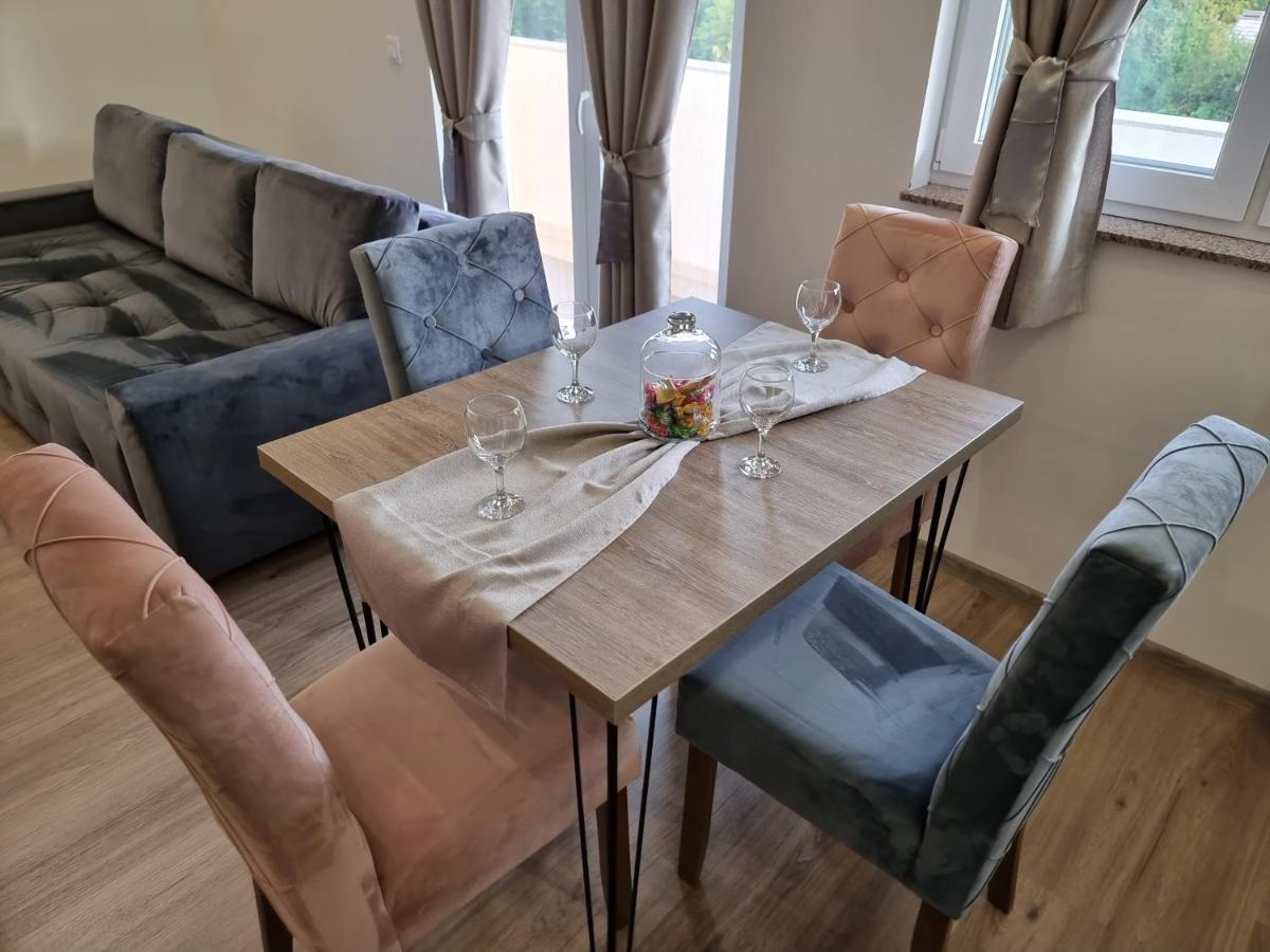 Villa Park Ravne Високо Экстерьер фото