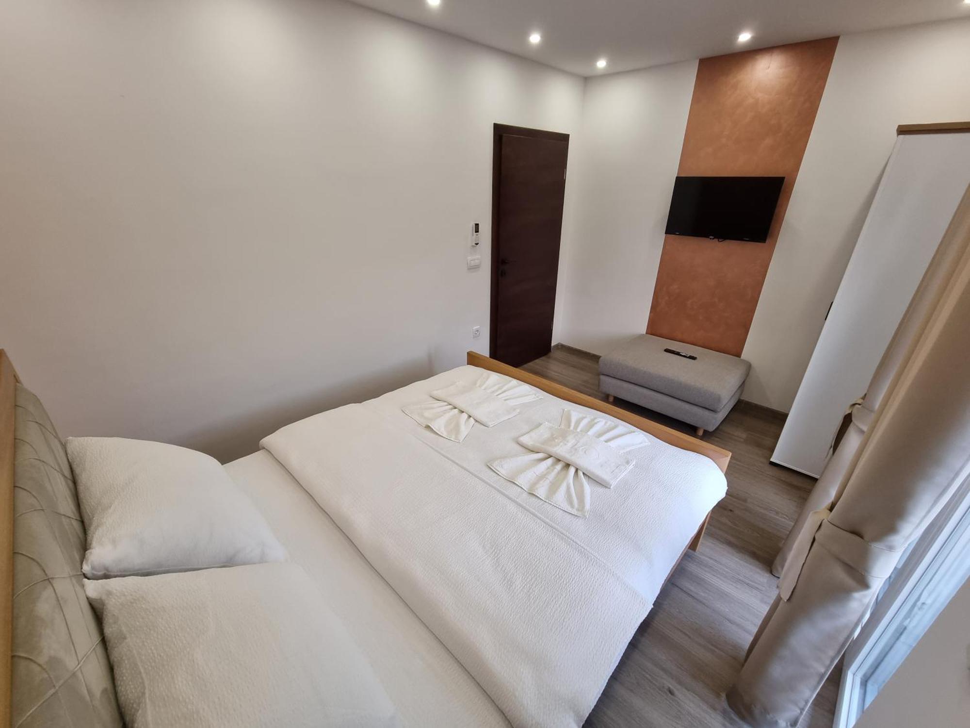 Villa Park Ravne Високо Экстерьер фото